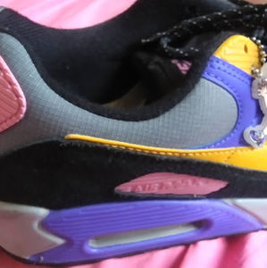 Meet your Posher, Rosebud